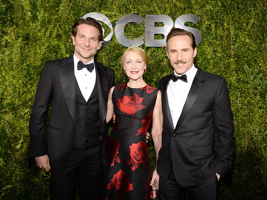 Elephant Man's Alessandro Nivola Jokes, 'If I Were Gay,' Bradley Cooper Would ... - People Magazine