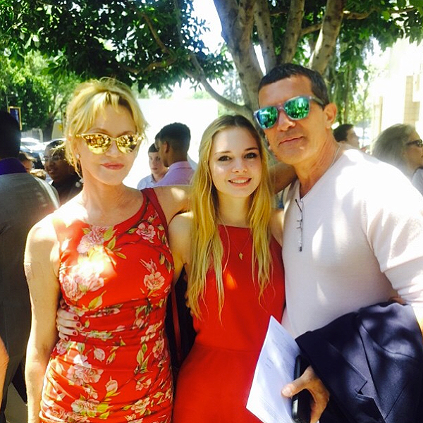Melanie Griffith and Antonio Banderas Sign Divorce Papers More than a Year After Their Split: Report| Breakups, Couples, Divorced, Antonio Banderas, Melanie Griffith