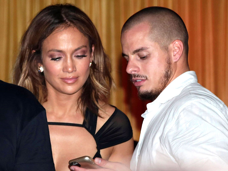 Inside Jennifer Lopezs 46th birthday party: Star cosies 