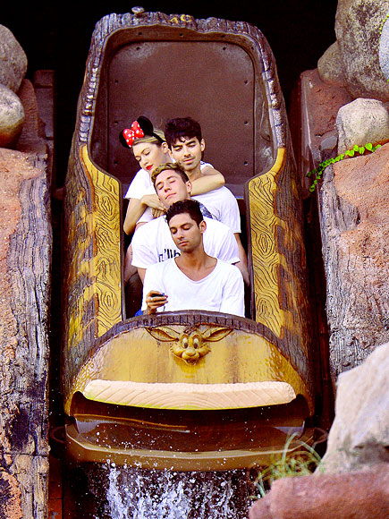 Gigi Hadid Accepts a Proposal from Mickey Mouse While Spending the Day at Disneyland with Joe Jonas| Couples, Walt Disney World, Gigi Hadid, Joe Jonas
