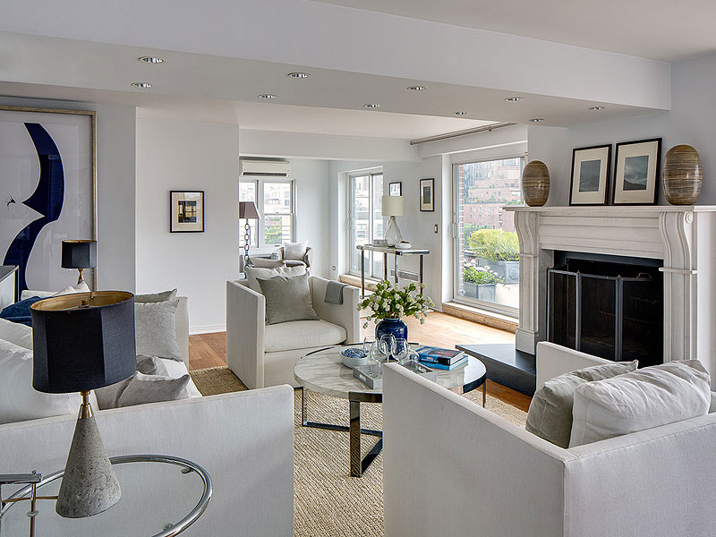 Julia Roberts Puts N.Y.C. Apartment on the Market for $4.5 Million: Take a Peek Inside| Celeb Real Estate, Julia Roberts
