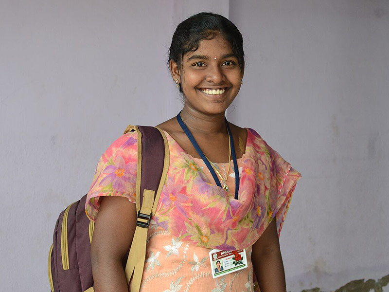 Caroline Boudreaux Quits Her Corporate Job to Help Orphans in India: 'I Now Have Everything Money Can't Buy'| Heroes Among Us, Good Deeds, Real People Stories, Real Heroes