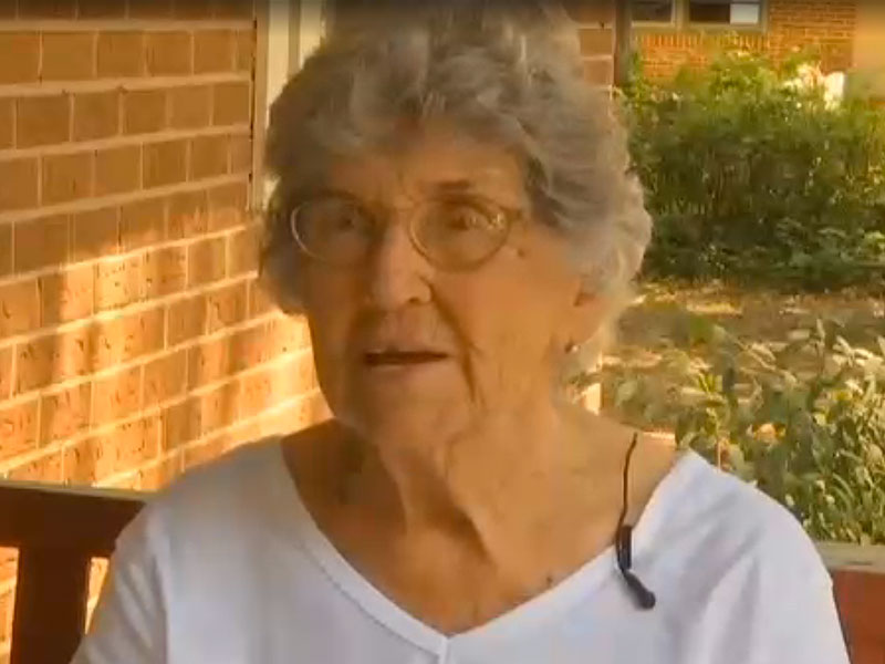 South Carolina Teens Save 89-Year-Old Neighbor Who Didn't Know Her House Was on Fire: 'She's Like a Grandmother to Us'| Good Deeds, Real People Stories, Real Heroes