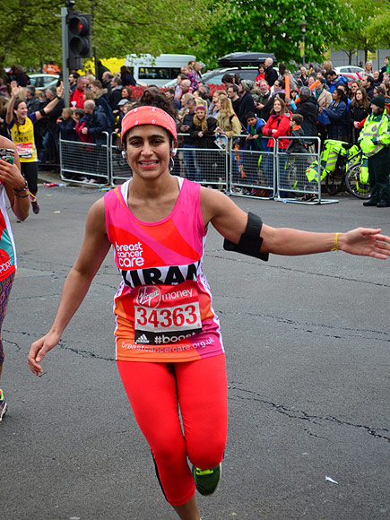 Kiran Gandhi, M.I.A. Drummer, Runs London Marathon Without Tampon