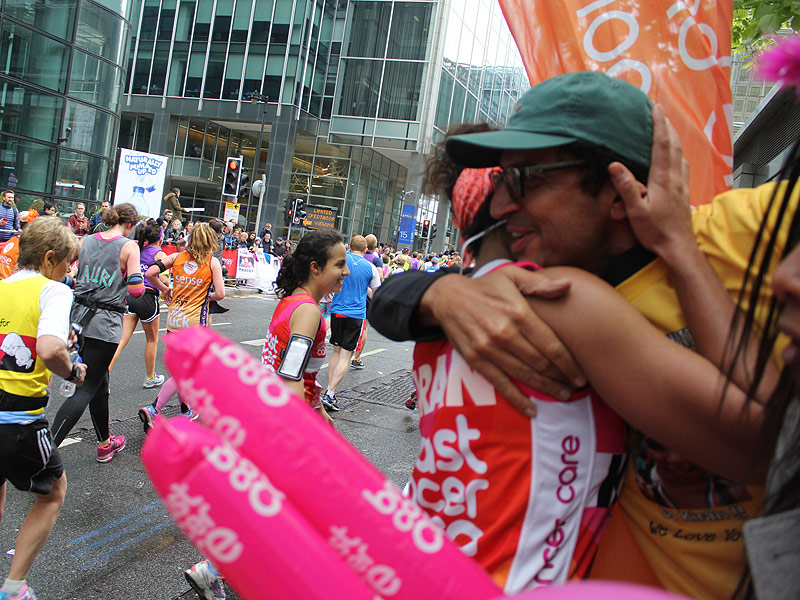 Woman Runs London Marathon Without a Tampon, Bleeds Freely to Raise Awareness| BodyWatch, M.I.A.