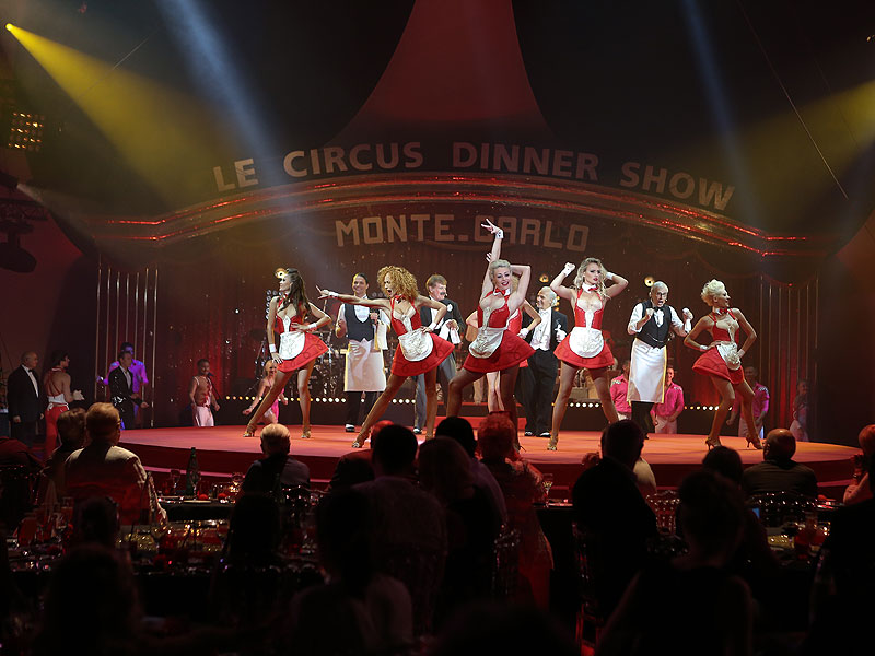 princess-stephanie-rules-at-circus-dinner-show-in-monaco-people