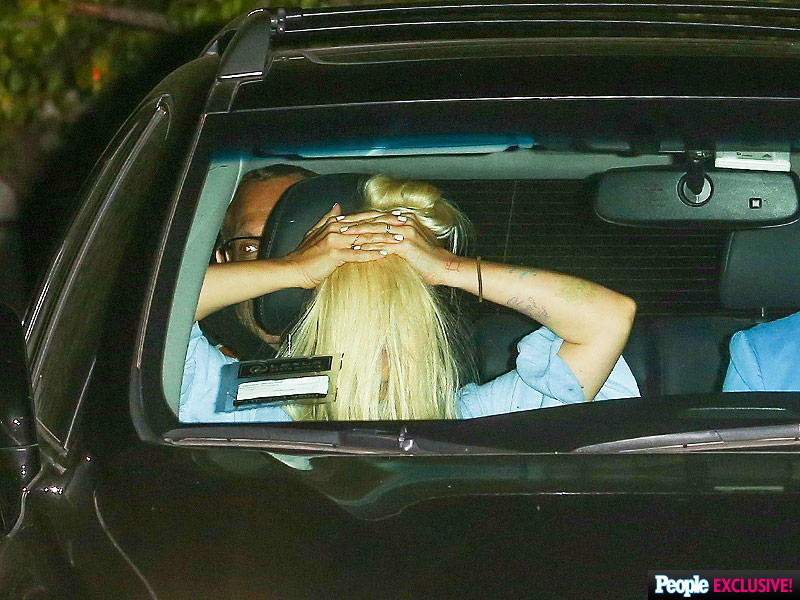 Serenaded by Sia! More Details Inside Jen and Justin's Wedding| Marriage, Weddings, Movie News, Jennifer Aniston, Justin Theroux, Sia