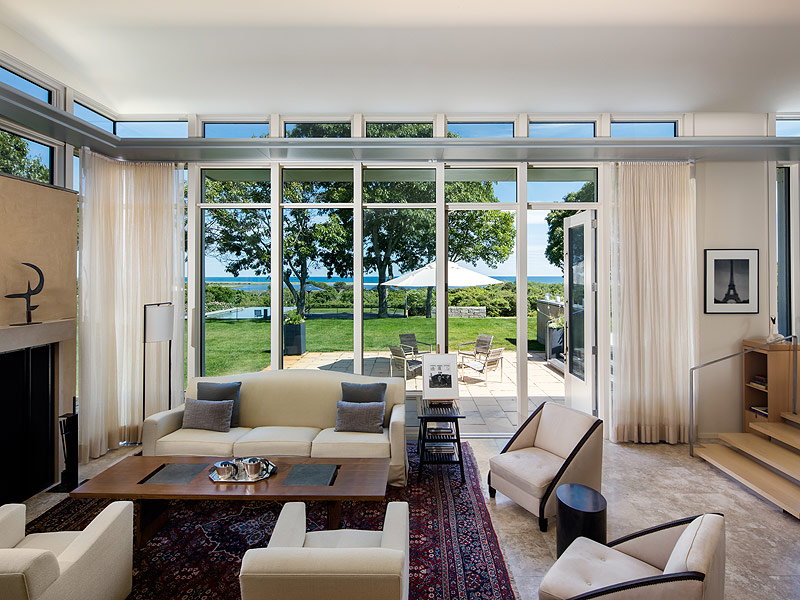 Inside the Obamas' Martha's Vineyard Vacation Homes| politics, Politics, Barack Obama, Malia Obama, Michelle Obama, Sasha Obama