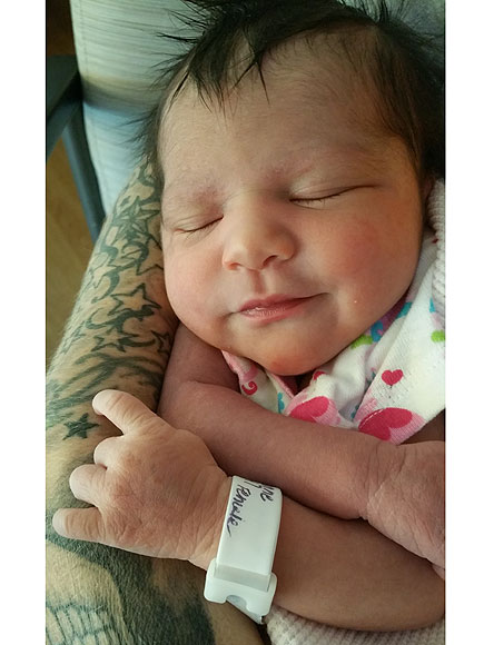 Louisiana Woman Who Had No Idea She Was Pregnant Was 'Shocked but Overjoyed' When She Gave Birth| Pregnancy, Health, Real People Stories