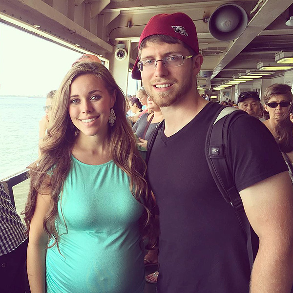 Pregnant Jessa Duggar Seewald Jokes That Her Belly Button Is Like A 