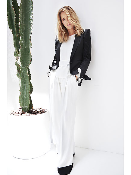 Téa Leoni: 'I Earned Every Line On My Face'| Tea Leoni