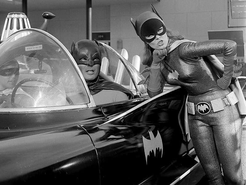 Yvonne Craig Who Played Tvs Batgirl Dead At 78 9275