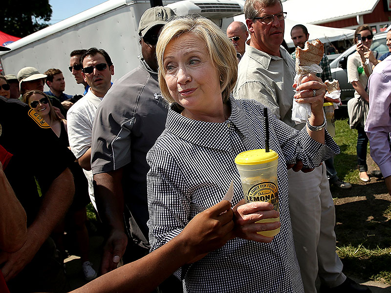 The Presidential Candidates Are Chowing Down at the Iowa State Fair: Here's What They're Eating| 2016 Presidential Elections, politics, Donald Trump, Hillary Rodham Clinton, Jeb Bush