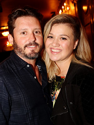 Kelly Clarkson Pregnant Expecting Second Child Brandon Blackstock