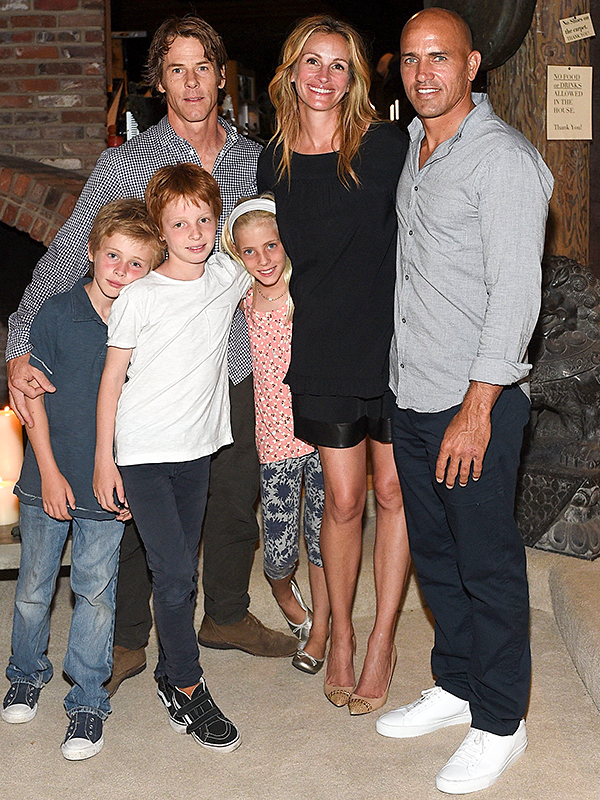 Julia Roberts with kids