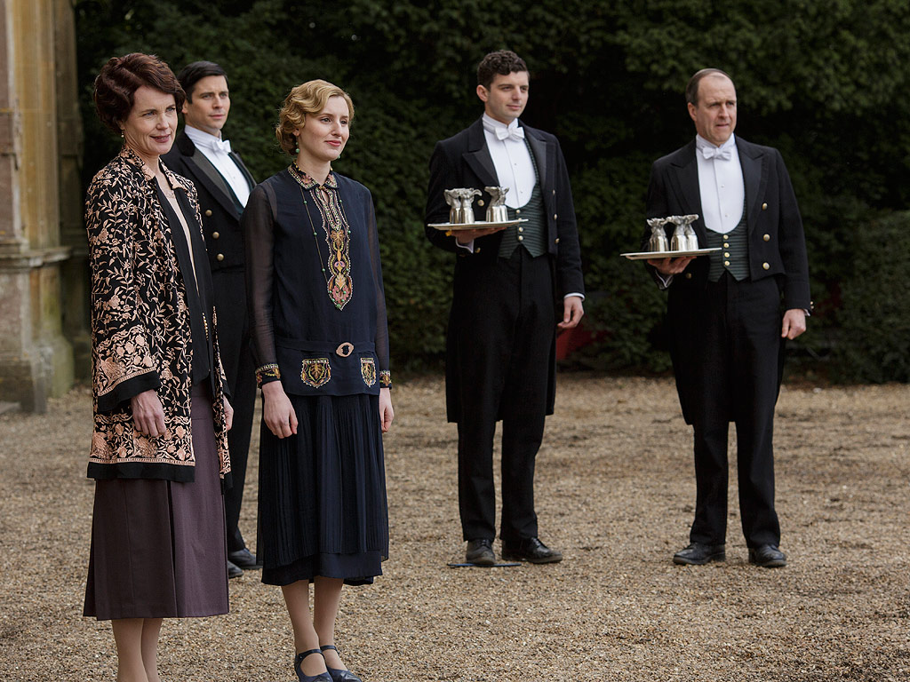 Downton Abbey Season 6 PBS Debuts Brand New Photos from the Final