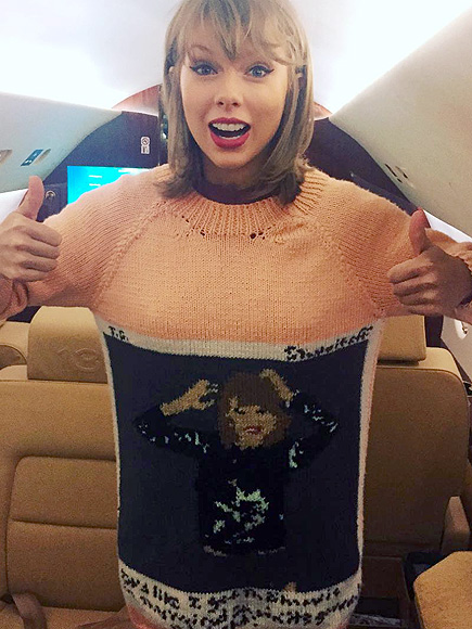 Taylor Swift's Polaroid Selfie Sweater Is Her Everything