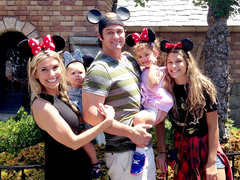 Joe Nichols Talks "Freaks Like Me"