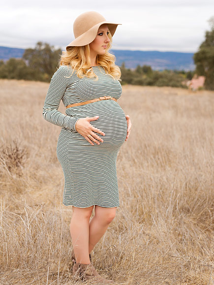 California Mom Becomes a Viral Sensation by Hip-Hop Dancing While Seven Months Pregnant| Real People Stories