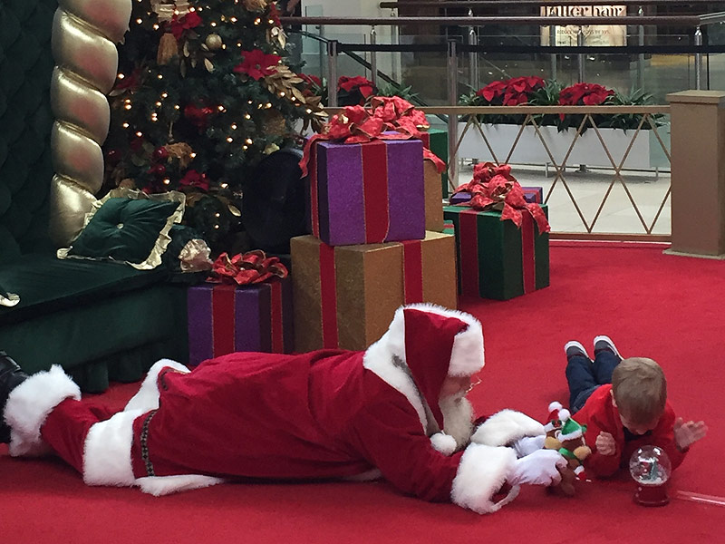 Kind Mall Santa Gets on the Floor for Boy with Autism: 'I Thought We Would Never Get Those Holiday Pictures,' His Mom Says| Autism, Real People Stories