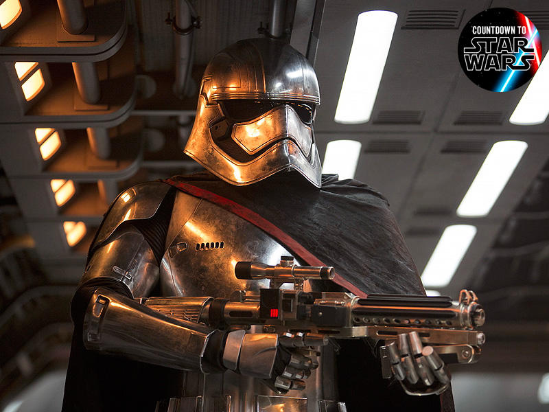 Who's the Real Bad Guy in Star Wars: The Force Awakens?| Star Wars, Movie News, Adam Driver, Andy Serkis