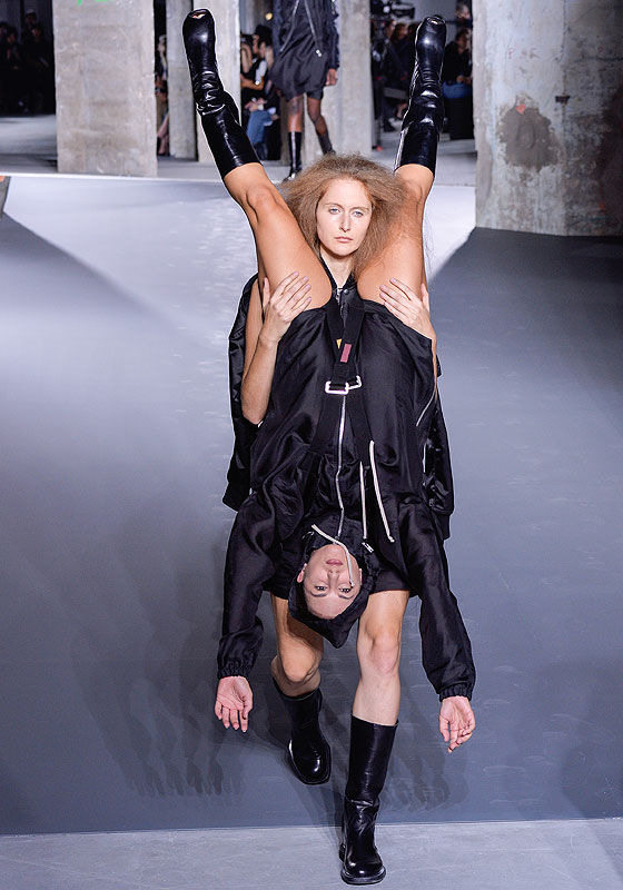 Rick Owens Models Wear Each Other Down The Runway And You Won T Believe The Photos American
