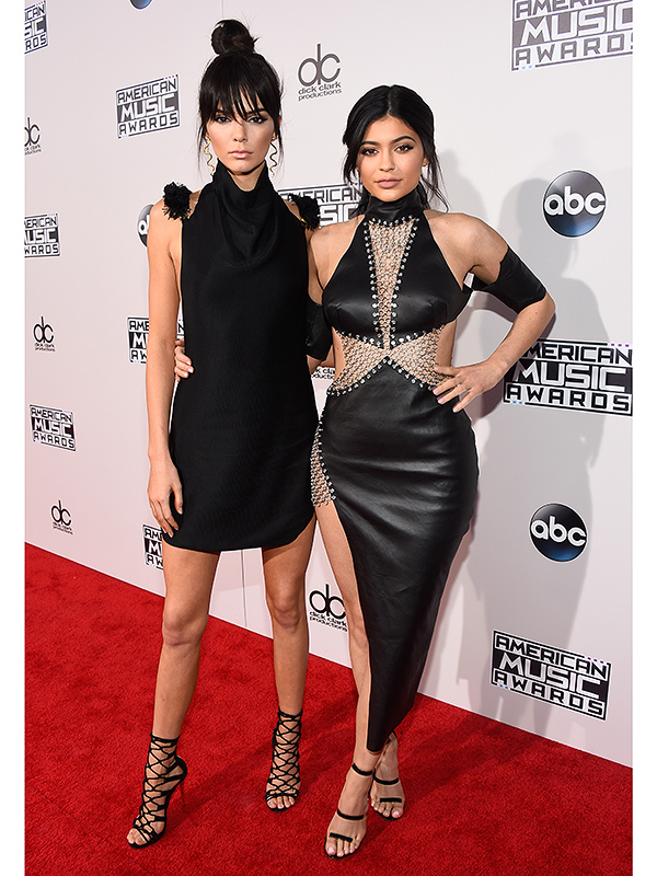 Kendall and Kylie Jenner American Music Awards