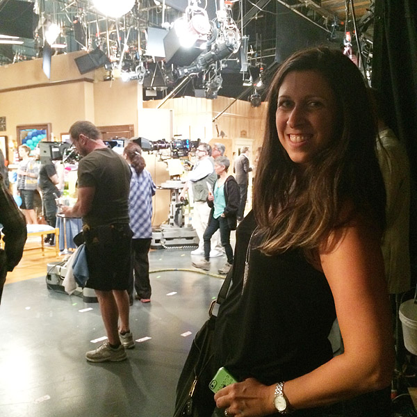 PEOPLE's Fuller House Set Diary: Inside the Taping of the Premiere Episode| Fuller House, TV News, Bob Saget, John Stamos, Lori Loughlin