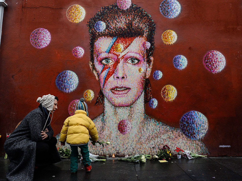 David Bowie's Life Celebrated at London Street Party in His Childhood Neighborhood: 'Bring Instruments' – and 'Most Importantly, Love,' Say Organizers| Death, Music News, David Bowie