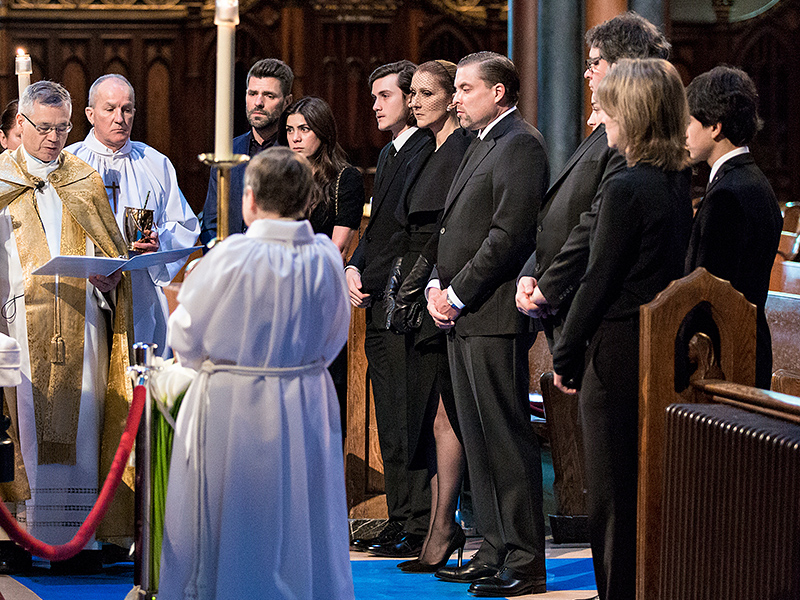 Family, Friends and Fans Mourn Céline Dion's Husband René Angélil at Montreal Wake| Tributes, Celine Dion, Rene Angelil