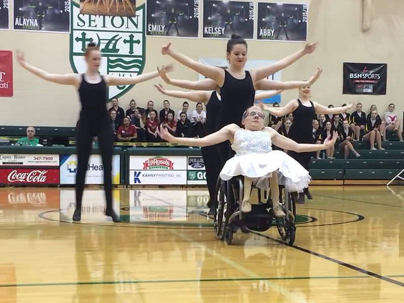 Girls in Wheelchairs Perform Dance Tribute to Friend Who Died Unexpectedly: 'It Was Either Smile or Cry'| Medical Conditions, Real People Stories, The Daily Smile
