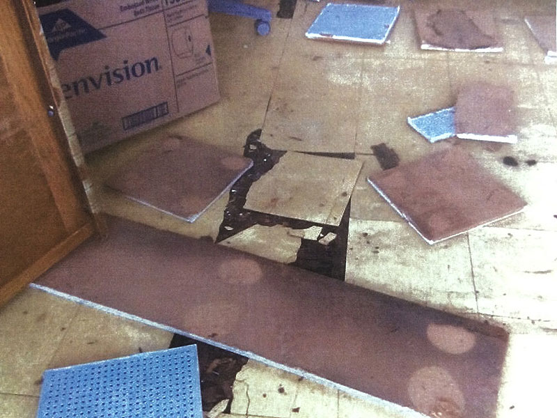 Detroit's Public Schools Are in Crisis: Students and Teachers Deal Daily with Rats, Mold and No Heat| Real People Stories