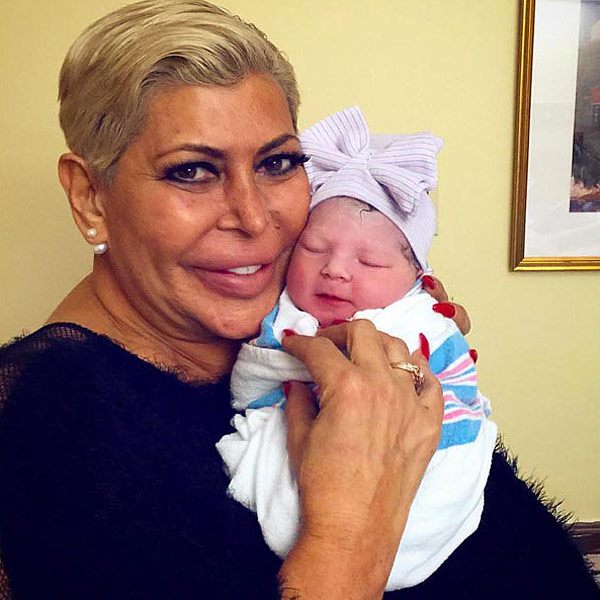 Mob Wives Star Angela 'Big Ang' Raiola Has Died After Cancer Battle| VH1, Death, Cancer, Health, People Scoop, TV News