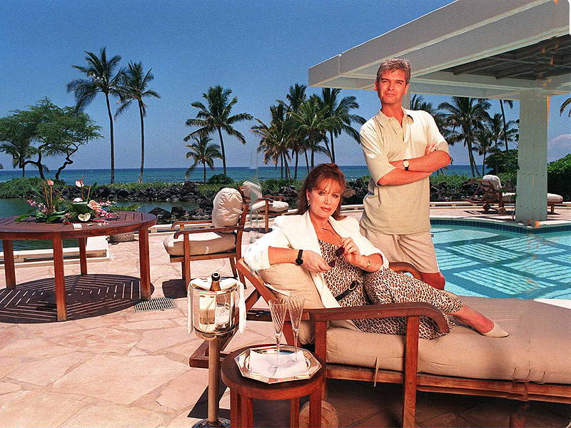 Jackie Collins' Beverly Hills Estate Up for Sale for 30 Million