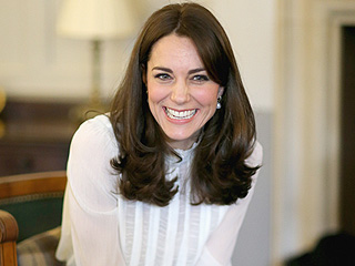 Princess Kate's Hairdresser Shows You Exactly How to Get Her Famous Blow Dry!