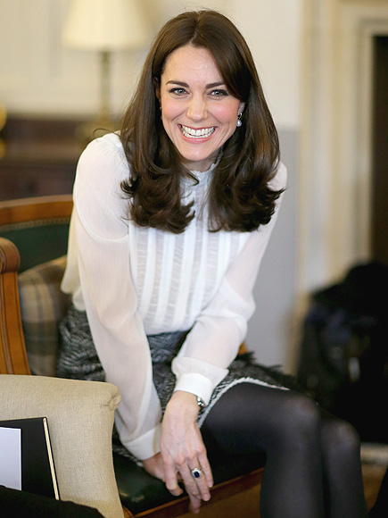 Princess Kate's Hairdresser Shows You Exactly How to Get Her Famous Blow Dry!| The British Royals, The Royals, Kate Middleton