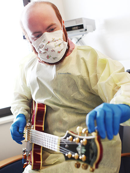 Music Therapist Creates Emotional Songs From the Heartbeats of Terminally Ill Children: 'It's a Way to Connect with Lost Ones'| Heroes Among Us, Medical Conditions, Real People Stories