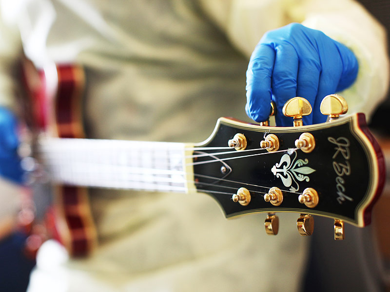 Music Therapist Creates Emotional Songs From the Heartbeats of Terminally Ill Children: 'It's a Way to Connect with Lost Ones'| Heroes Among Us, Medical Conditions, Real People Stories
