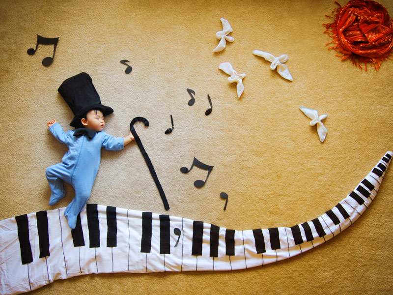 California Mom Turns Her Son's Nap and Playtimes Into Beautiful Works of Art: 'I'll Be so Glad I Have These Memories'| Real People Stories