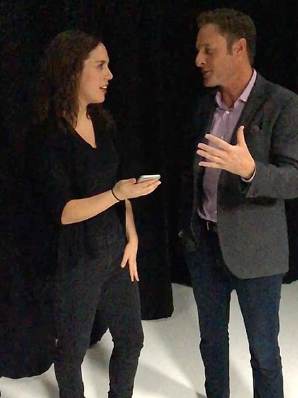I Had Chris Harrison Analyze My Tinder Profile, and Here Are the 8 Tips He Gave Me| The Bachelor, Chris Harrison