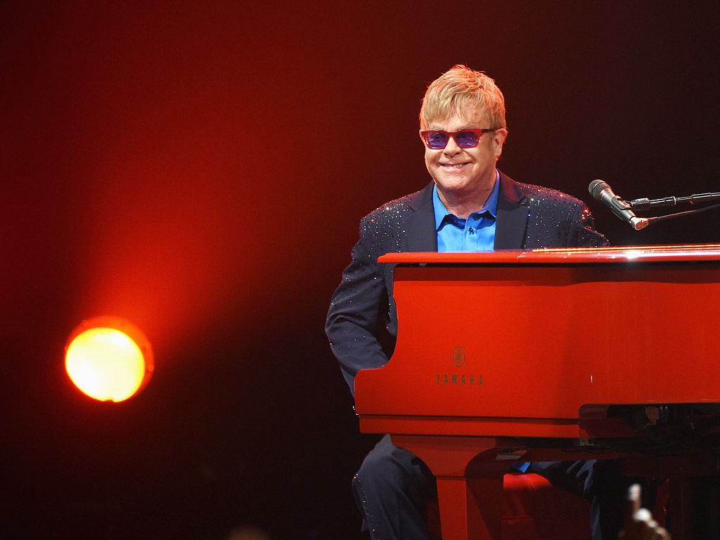 Lip-Sync Battle! Elton John Accuses Janet Jackson of Not Singing Live