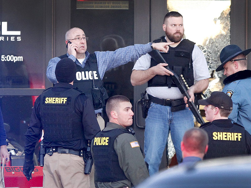 Police Identify Gunman in Deadly Kansas Shooting, Who Was Served Protection From Abuse Order Shortly Before Rampage| Crime & Courts, Death, Murder, Shootings, True Crime, True Crime