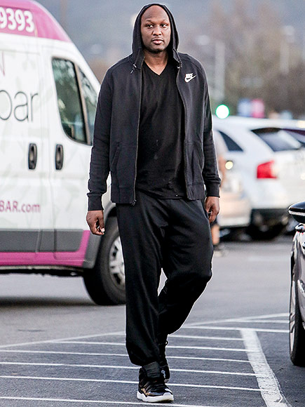 Lamar Odom Goes Grocery Shopping More Than One Week After First Public Appearance at Kanye West's Fashion Show| TV News, Kanye West, Lamar Odom