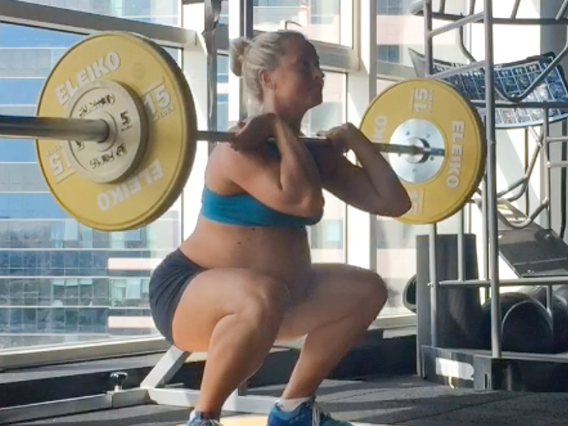 Mom Who Weightlifted Throughout Her Pregnancy Shows Off Her Toned Abs 10 Weeks After Giving Birth| Diet & Fitness, Pregnancy, Fitness, Fitness & Health Fads, Bodywatch, Gym