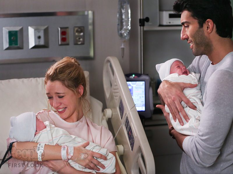 Jane the Virgin First Look Petra Delivers Twins! People