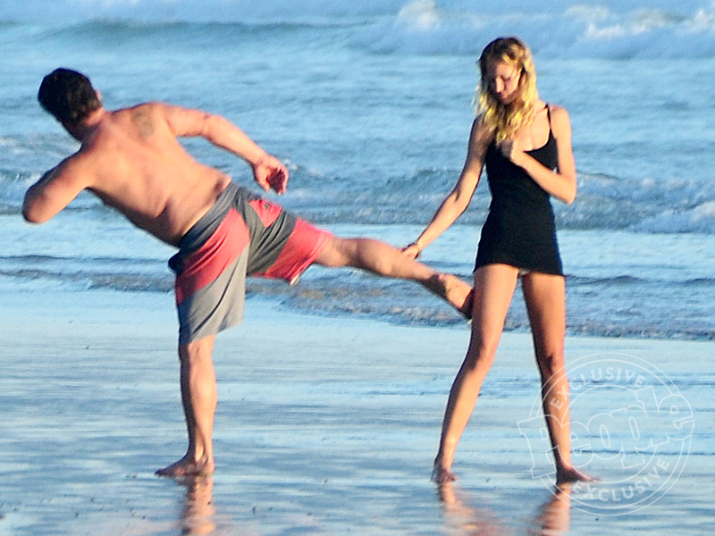 Josh Brolin Packs on the PDA During Romantic Beach Day with Fiancée Kathryn Boyd| Movie News, Josh Brolin