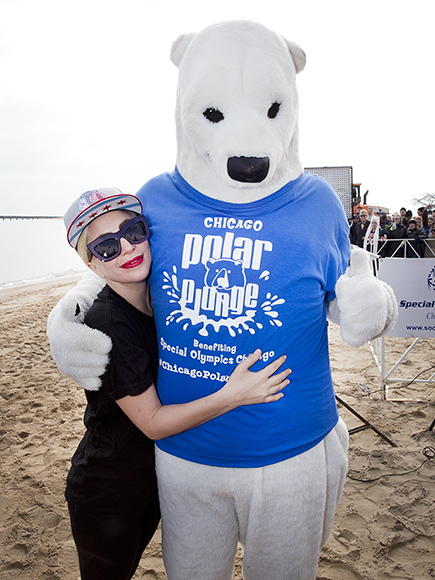Lady Gaga and Taylor Kinney Take the Polar Bear Plunge for the Second Year in a Row| Music News, Lady Gaga, Taylor Kinney
