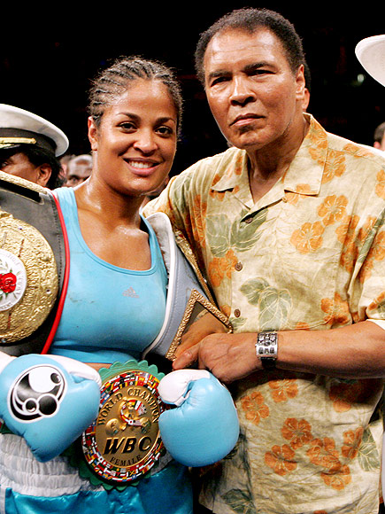 Muhammad Ali's Hija Laila en Su Padre,'s 'Pacífica' de la Muerte: 'Era el Momento para que Él Vaya. Sé Que's en un Lugar Mejor Ahora'| la Muerte, Muertes prematuras, Condiciones Médicas, Laila Ali, Muhammad Ali