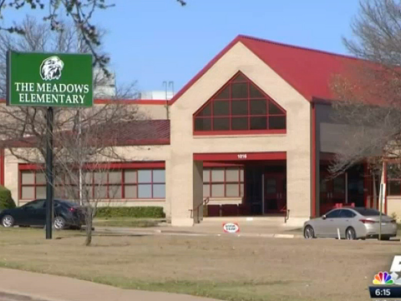Texas Parents Want Teacher Disciplined for Paddling 5-Year-Old Son