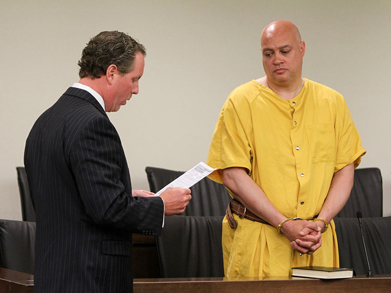 New Jersey Police Officer Pleads Guilty to Aggravated Manslaughter of Ex-Wife